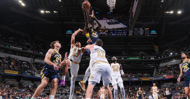 mk-西亚卡姆21+8+6抛投准绝杀 步行者主场险胜凯尔特人