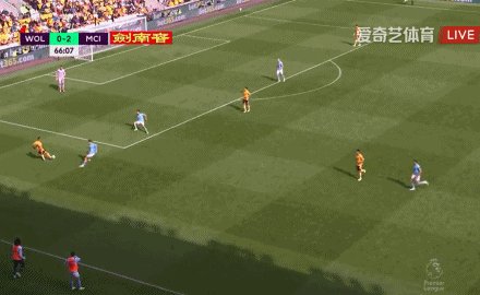 1663422323148098528.gif 8.gif